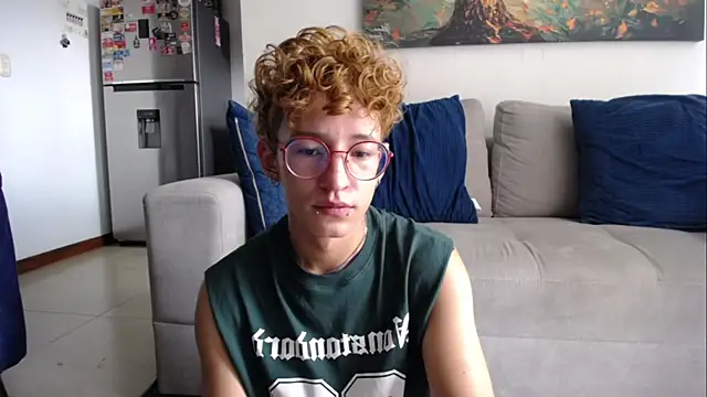 iiangel  online show from January 7, 6:13 pm