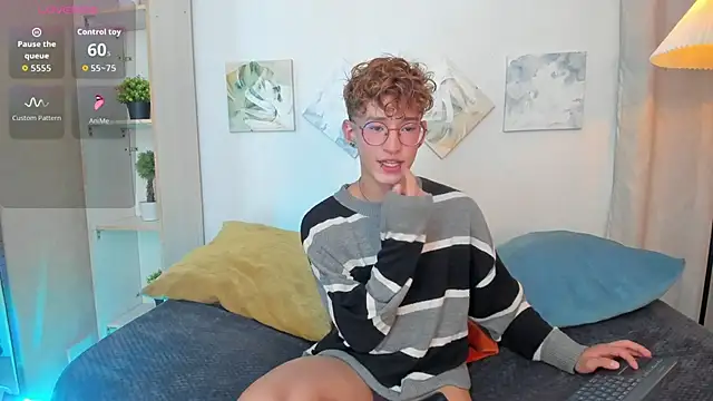 iiangel  online show from November 8, 3:21 am