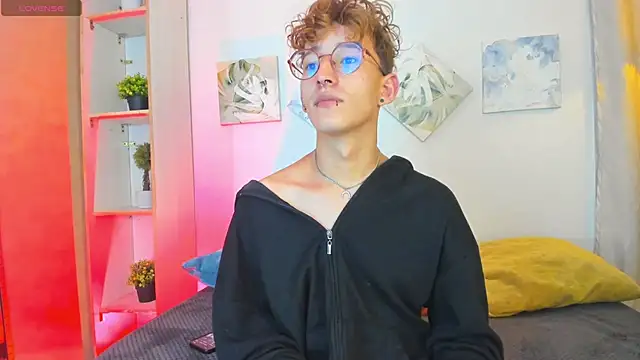 iiangel  online show from November 16, 2:27 am