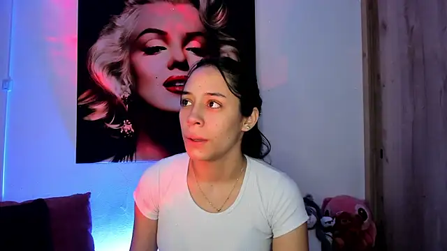 TANIA 06 online show from November 28, 1:11 pm