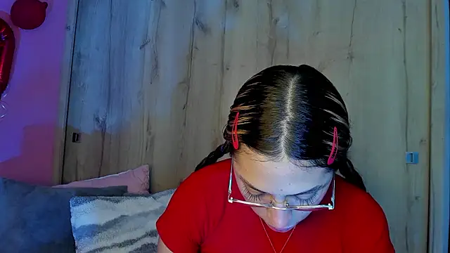 TANIA 06 online show from March 8, 2:09 pm