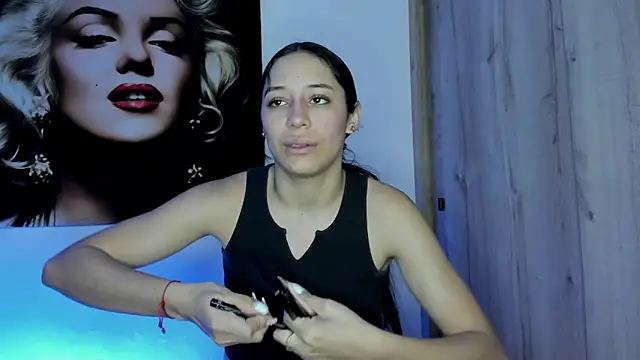TANIA 06 online show from October 10, 1:23 pm
