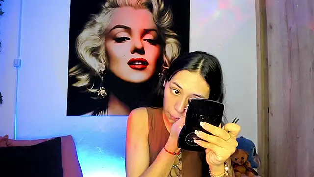 TANIA 06 online show from November 14, 1:26 pm