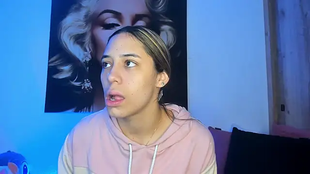 TANIA 06 online show from January 17, 1:15 pm