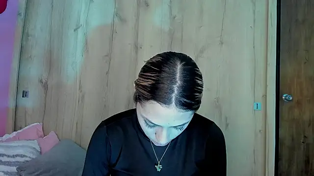 TANIA 06 online show from March 8, 2:04 am