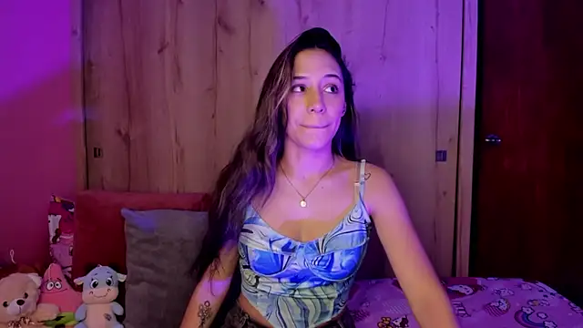 Snapshot of TANIA_06 chatting on May 27, 1:18 pm TANIA 06 online show from May 27, 1:18 pm