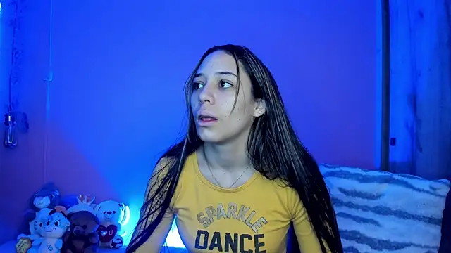 Snapshot of TANIA_06 chatting on February 13, 1:22 pm TANIA 06 online show from February 13, 1:22 pm