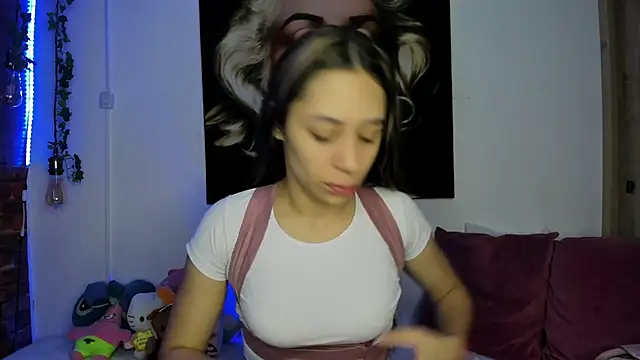 TANIA 06 online show from January 10, 1:17 pm