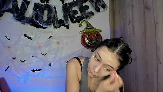 TANIA 06 online show from October 31, 1:19 pm