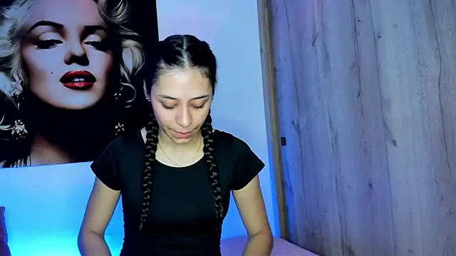 TANIA 06 online show from October 5, 1:24 pm