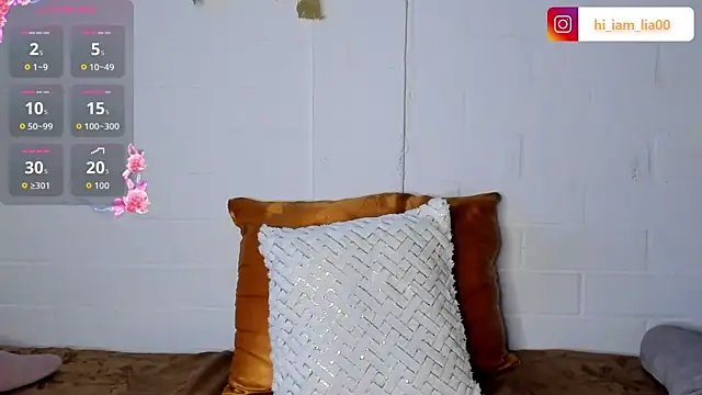 LiaHansson online show from November 18, 5:27 pm