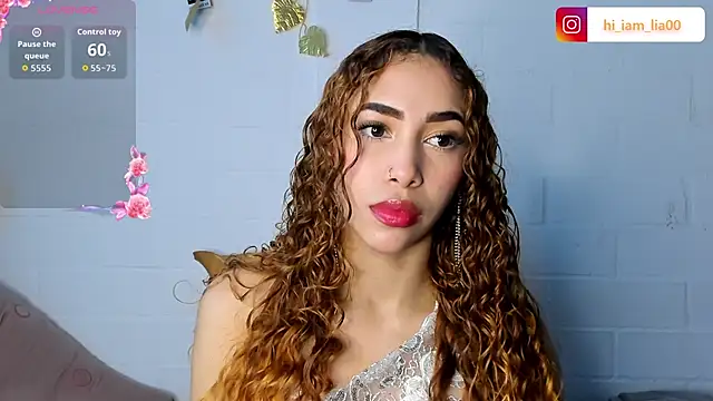 LiaHansson online show from November 24, 6:19 pm