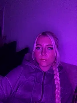 Blondie Sofia Essexbabe online show from January 8, 8:59 pm