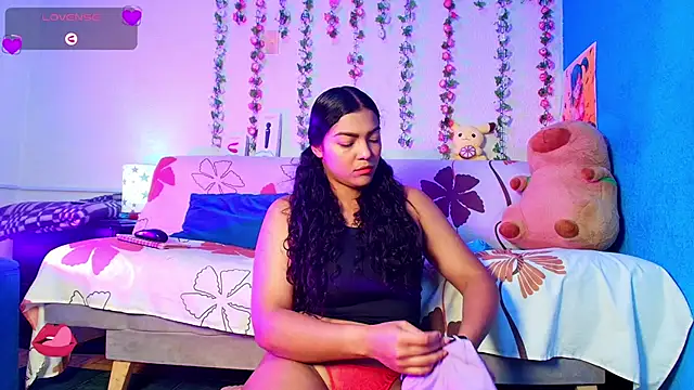 Vicky Miller 05 online show from April 13, 7:18 pm