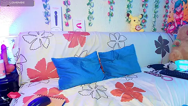 Vicky Miller 05 online show from April 3, 7:53 pm