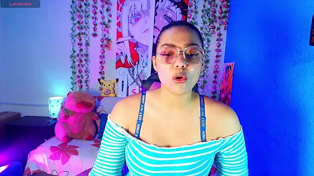 Vicky Miller 05 online show from May 15, 7:12 pm