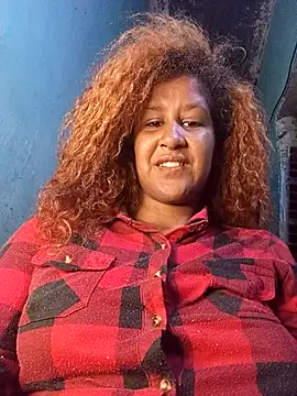 Snapshot of shirlihot chatting on November 30, 11:44 am shirlihot online show from November 30, 11:44 am