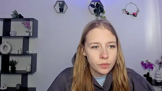 Snapshot of AnnNorriss chatting on March 3, 1:56 pm AnnNorriss online show from March 3, 1:56 pm