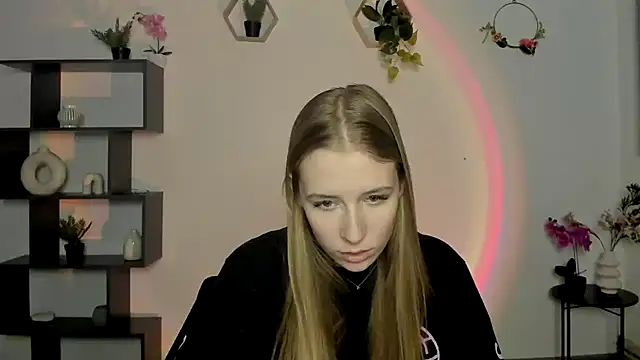 Snapshot of AnnNorriss chatting on February 27, 5:05 pm AnnNorriss online show from February 27, 5:05 pm