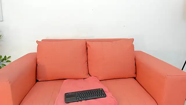 Emily-Carter online show from November 15, 9:08 pm