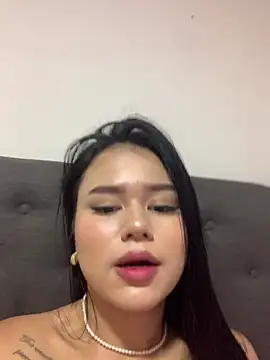 Emily-Carter online show from October 31, 3:14 am