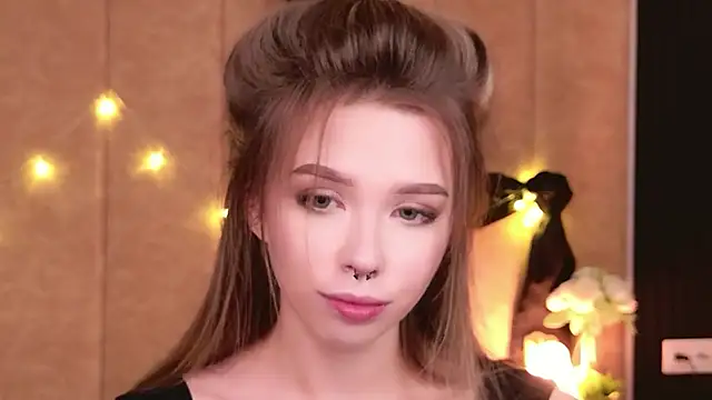 Sierra Fane online show from November 17, 10:41 am