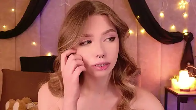 Sierra Fane online show from February 6, 11:17 am