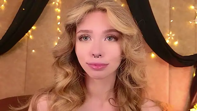 Sierra Fane online show from May 31, 5:57 am
