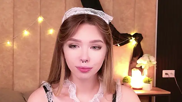 Sierra Fane online show from November 23, 10:47 am