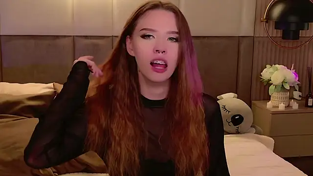 Sierra Fane online show from March 19, 2:48 am