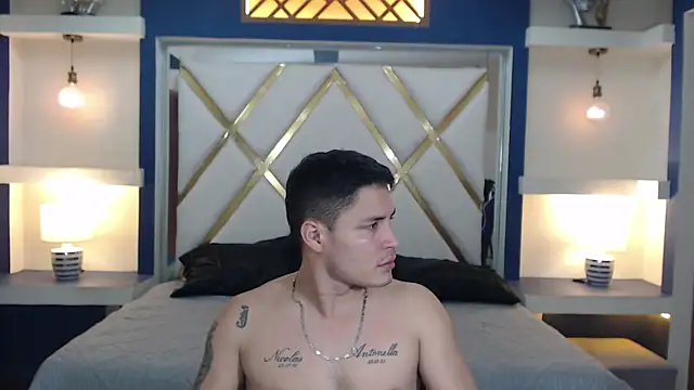 Snapshot of SaraClub_JY chatting on December 19, 3:21 am SaraClub JY online show from December 19, 3:21 am