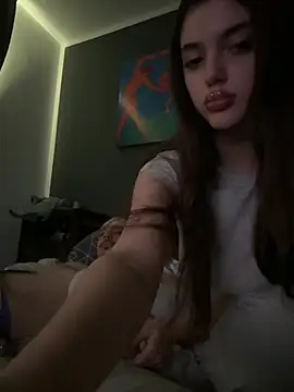 NaomiMulan online show from February 24, 1:53 pm