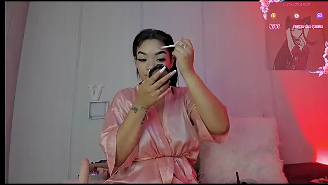 sasha riverss online show from October 30, 7:55 pm