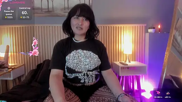 lilith catt online show from October 16, 9:01 pm