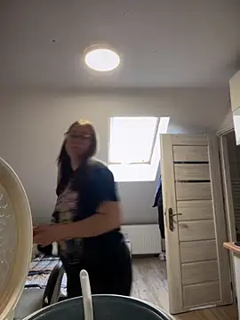 May Alisa online show from October 11, 2:51 pm