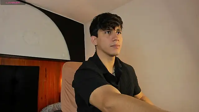 Allex Cano online show from January 17, 1:58 pm