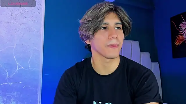 Snapshot of Allex_Cano chatting on October 3, 9:16 pm Allex Cano online show from October 3, 9:16 pm