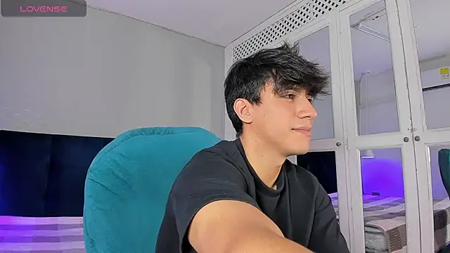 Allex Cano online show from February 7, 5:10 pm