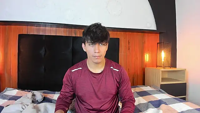 Allex Cano online show from January 18, 8:56 pm