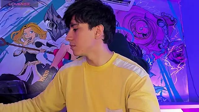 Snapshot of Allex_Cano chatting on November 13, 11:58 am Allex Cano online show from November 13, 11:58 am