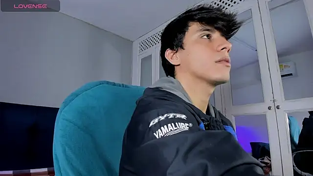 Allex Cano online show from February 21, 3:19 am