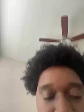 Deshay30 online show from April 10, 3:19 pm