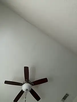 Snapshot of Deshay30 chatting on February 12, 8:19 pm Deshay30 online show from February 12, 8:19 pm