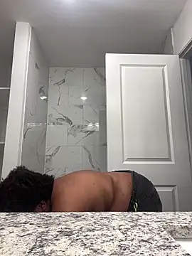 Deshay30 online show from April 8, 3:13 pm