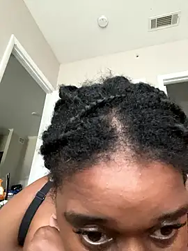 Deshay30 online show from October 25, 8:31 pm