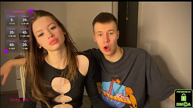 Snapshot of griwkaaa chatting on March 21, 8:29 pm griwkaaa online show from March 21, 8:29 pm