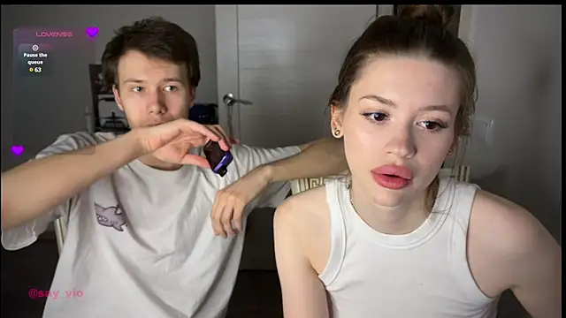 Snapshot of griwkaaa chatting on February 26, 6:37 pm griwkaaa online show from February 26, 6:37 pm