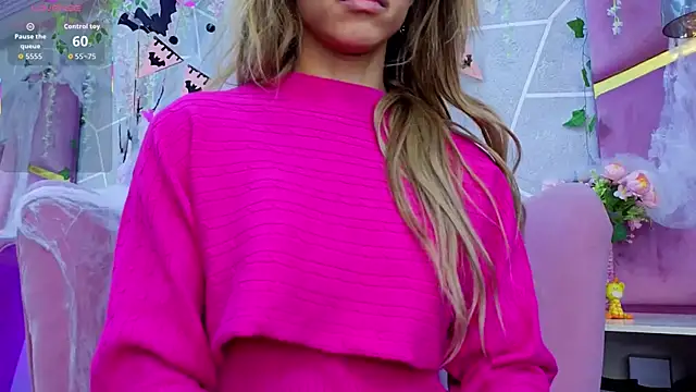 Snapshot of EmmyCortez chatting on October 29, 11:53 am EmmyCortez online show from October 29, 11:53 am