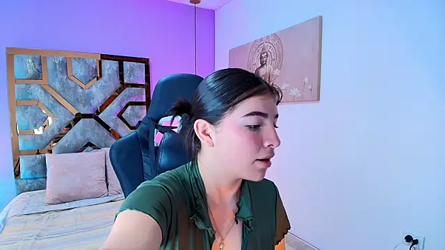 Snapshot of Zamira_Taylor chatting on November 4, 7:39 pm Zamira Taylor online show from November 4, 7:39 pm