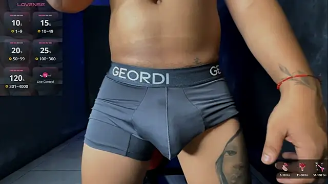 jeffvalemtino online show from December 22, 11:38 pm